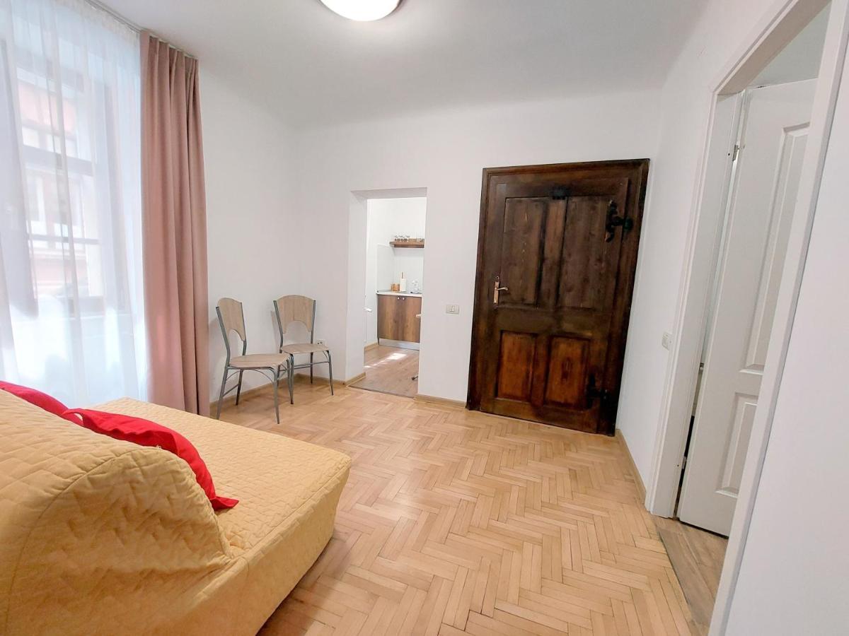 Appartement Casa Roth à Braşov Extérieur photo