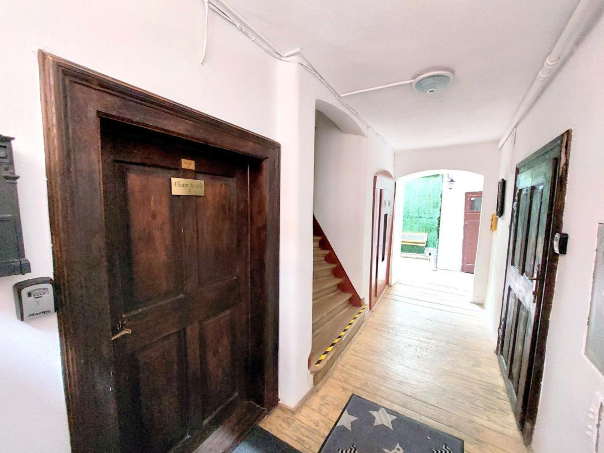 Appartement Casa Roth à Braşov Extérieur photo