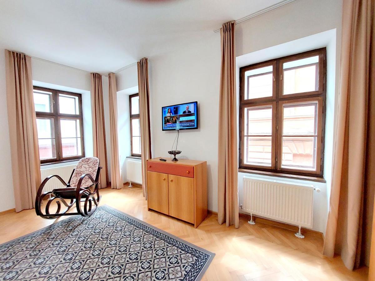 Appartement Casa Roth à Braşov Extérieur photo